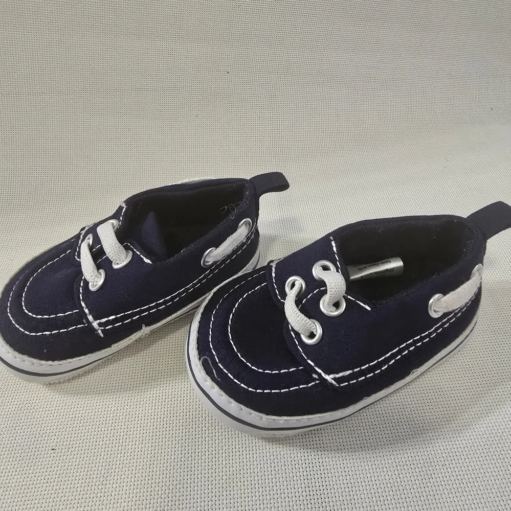 HB Navy Blue Baby Boy Boat Shoes Pre-Walker Infant shoes. Size 0-6 Months